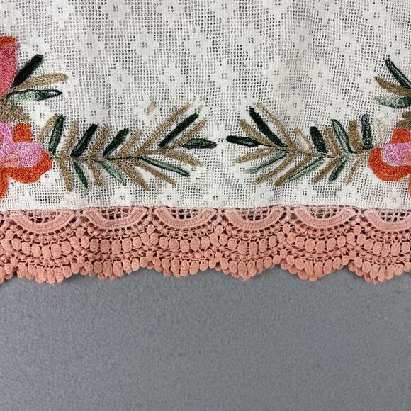 Anthropologie Akemi Kin Poncho Top Womens XS Floral Crochet Grandma Artsy FLAW - Picture 3 of 12